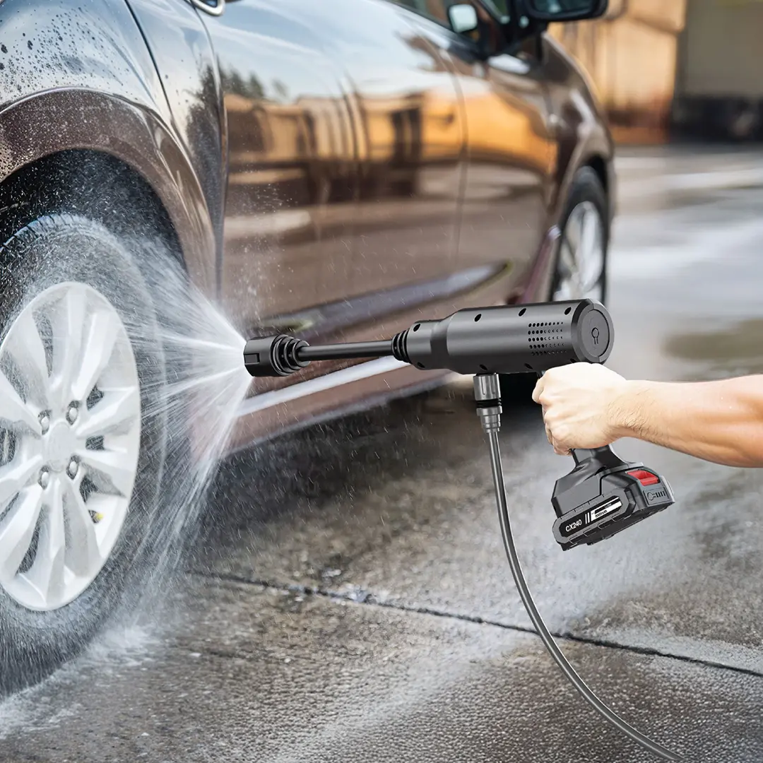 Green Lion CX240 Cordless Pressure Wash Gun - Black