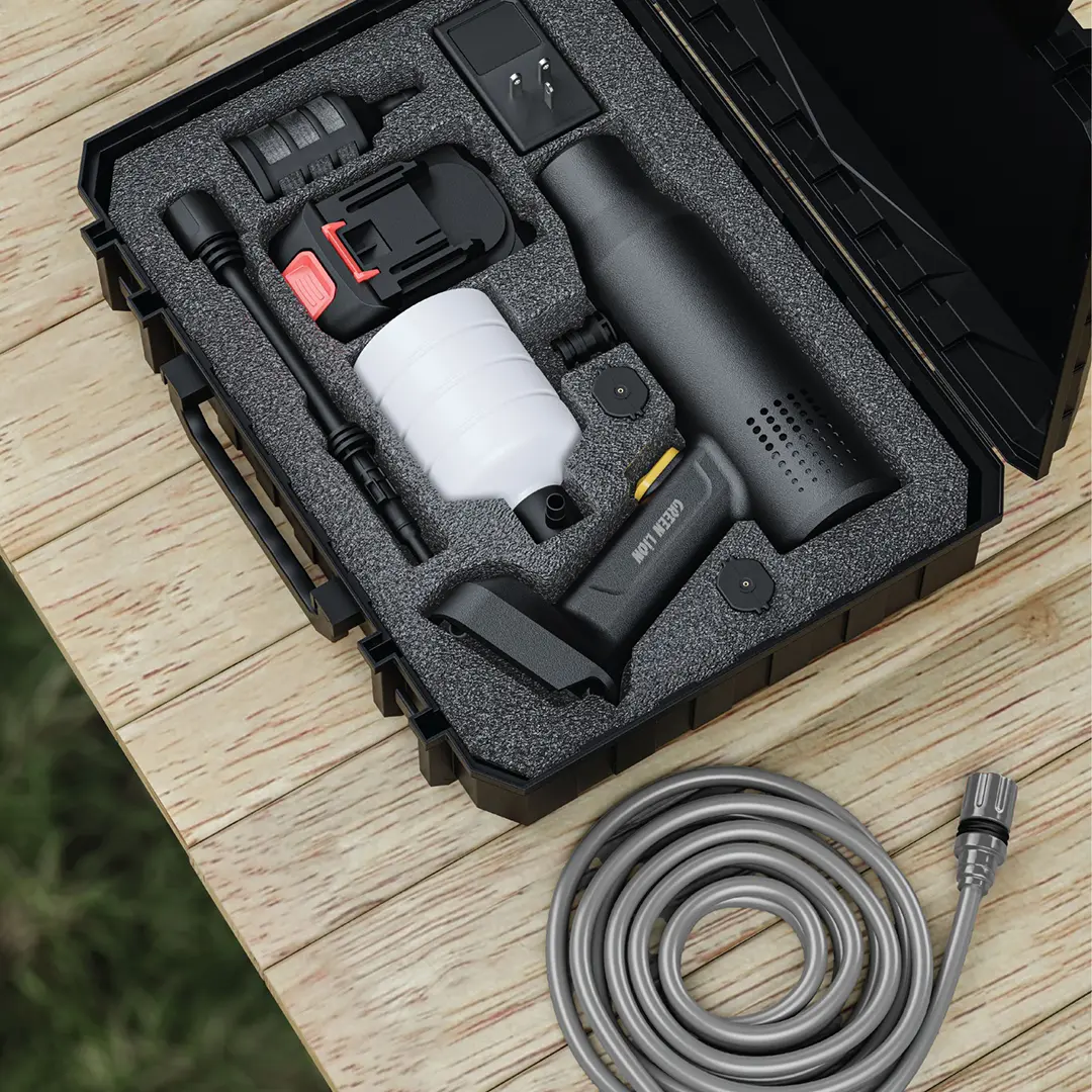 Green Lion CX240 Cordless Pressure Wash Gun - Black